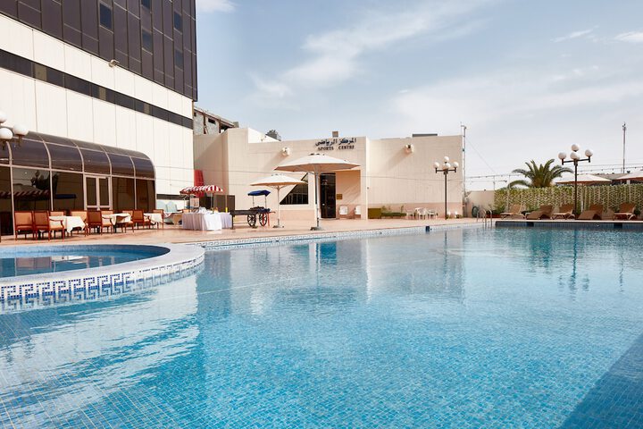 Pool 67 of 119