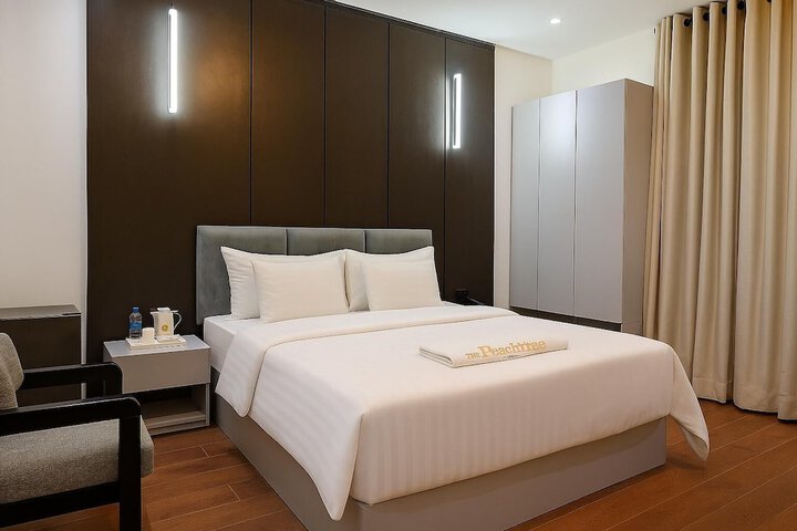 Room 30 of 46