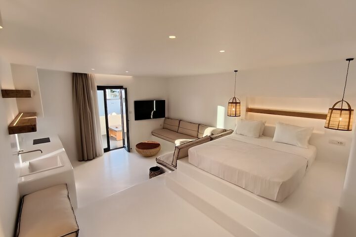 Room 68 of 142