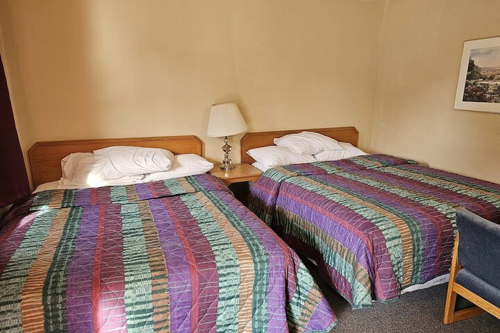 Room 3 of 17