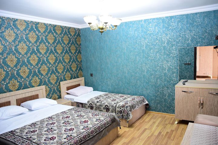 Room 12 of 15