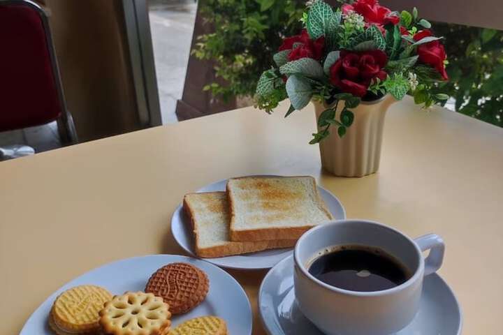 Breakfast/Coffee Service 16 of 25