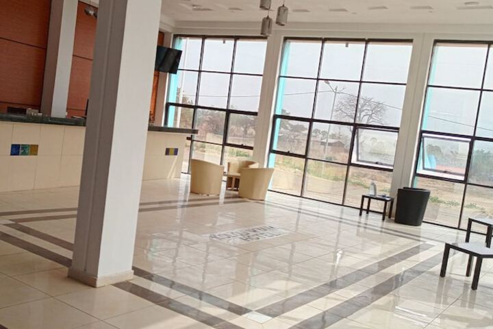 Hotel Interior 6 of 285