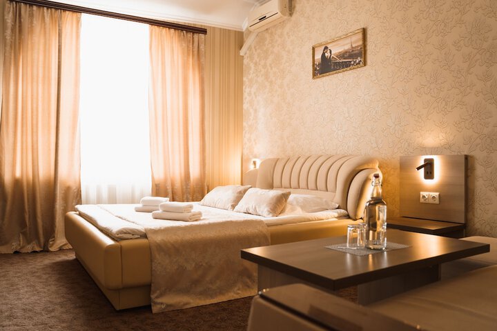 Room 16 of 111