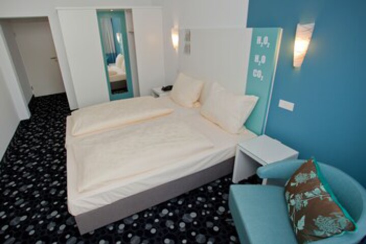 Room 45 of 71