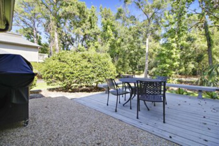 Terrace/Patio 32 of 34