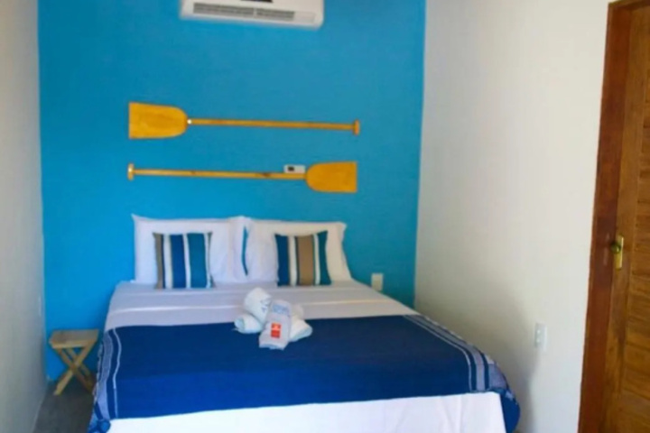 Room 3 of 12