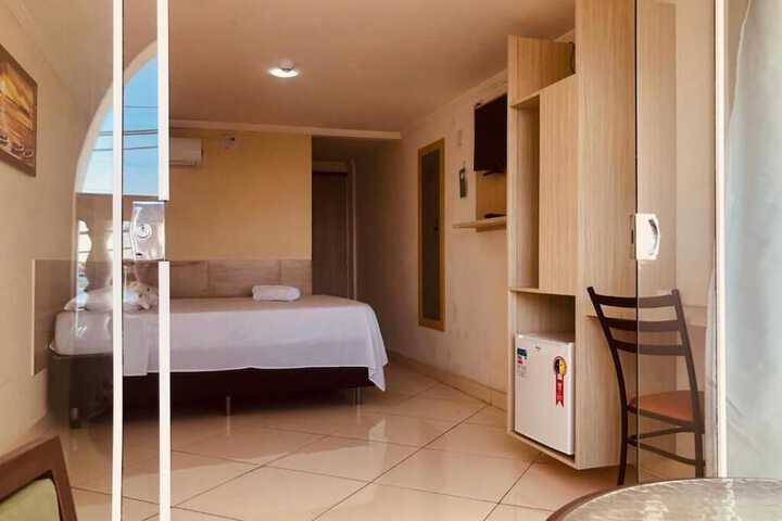 Room 5 of 30