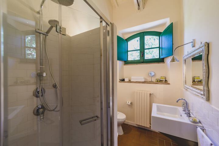 Bath Interior