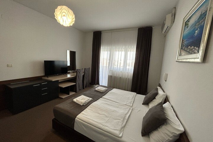 Room 20 of 58