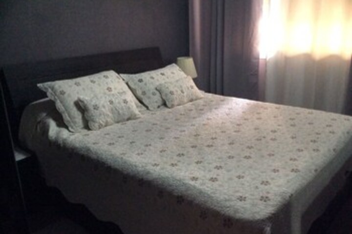 Room 28 of 35