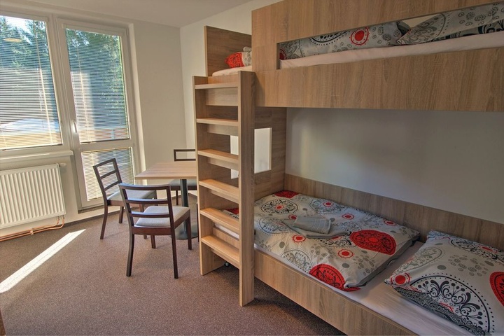 Room 3 of 11