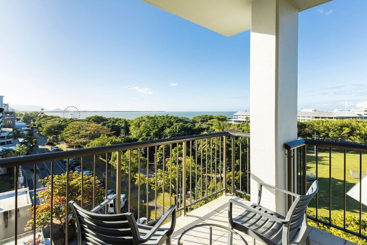 Terrace/Patio 71 of 74