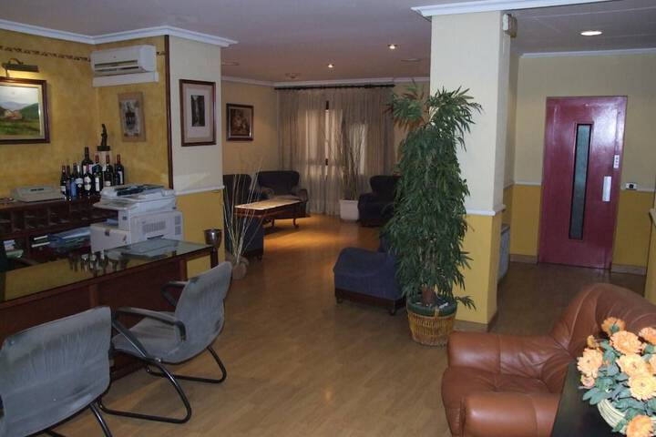 Hotel Interior 4 of 31