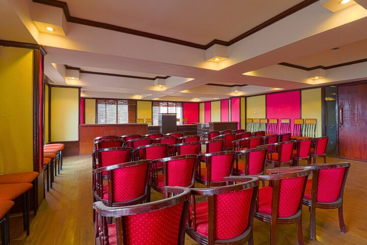 Ballroom/Hall 51 of 59
