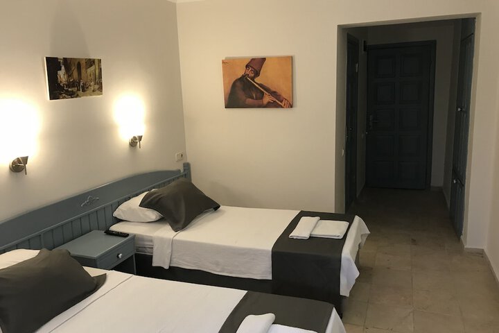 Room 4 of 57