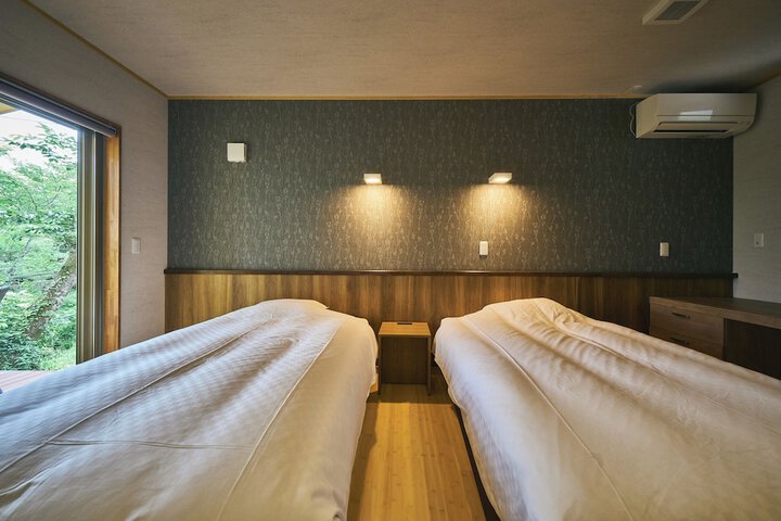 Room 22 of 79