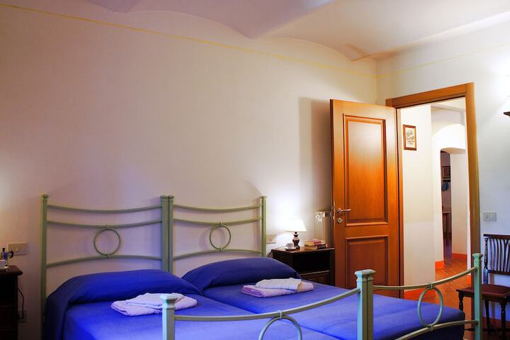 Room 4 of 59