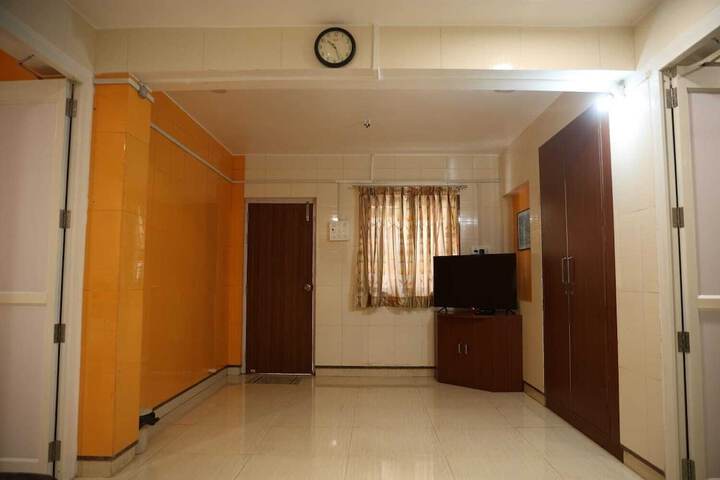 Room 25 of 39