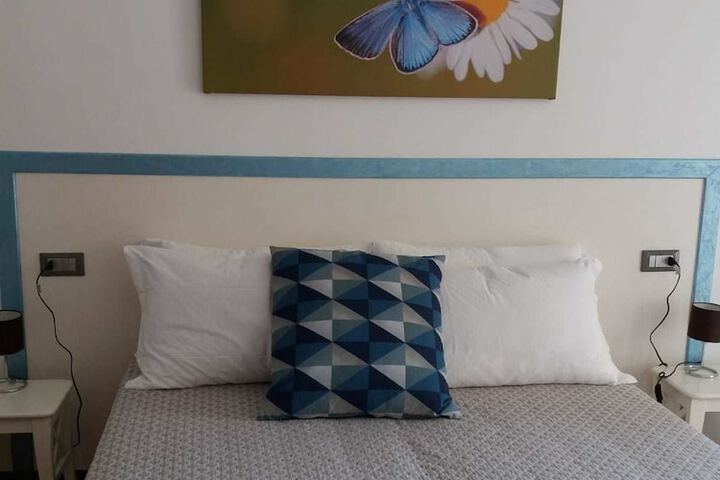 Room 17 of 63