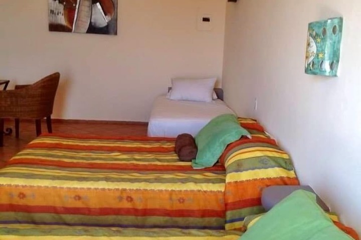 Room 8 of 35