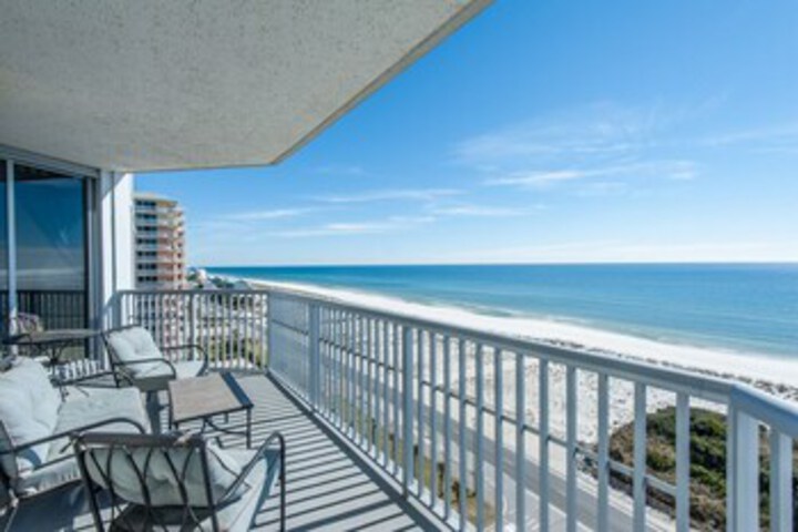 Terrace/Patio 3 of 31