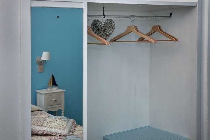 Room 15 of 23