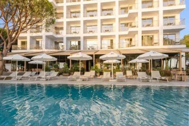 FLLAD RESORT & SPA