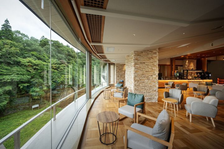 Hotel Lobby