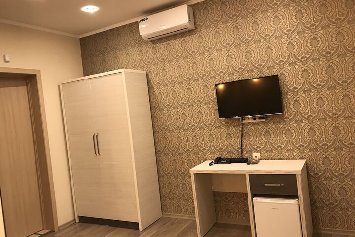 Room 52 of 72