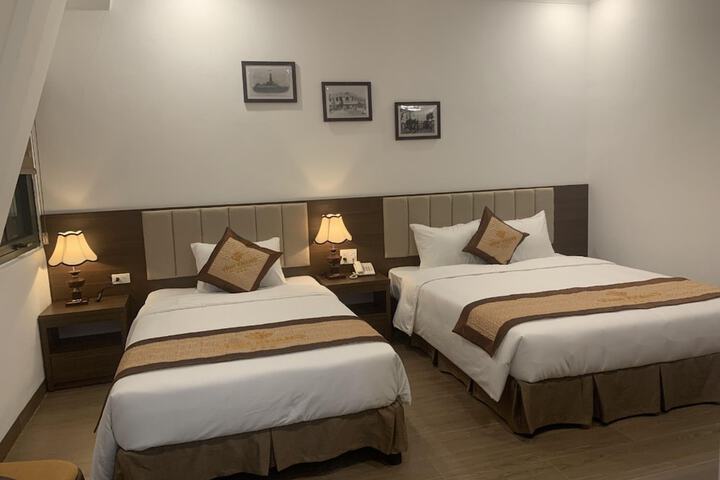 Room 14 of 35