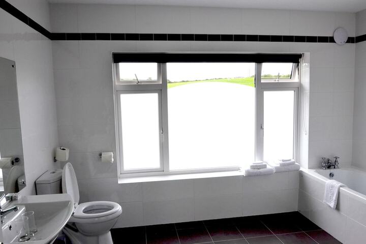 Room 20 of 39