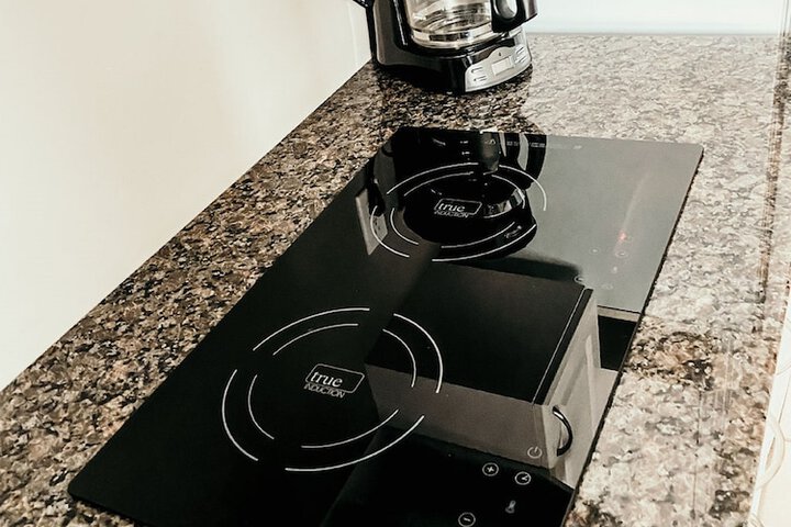 Breakfast/Coffee Service 26 of 49