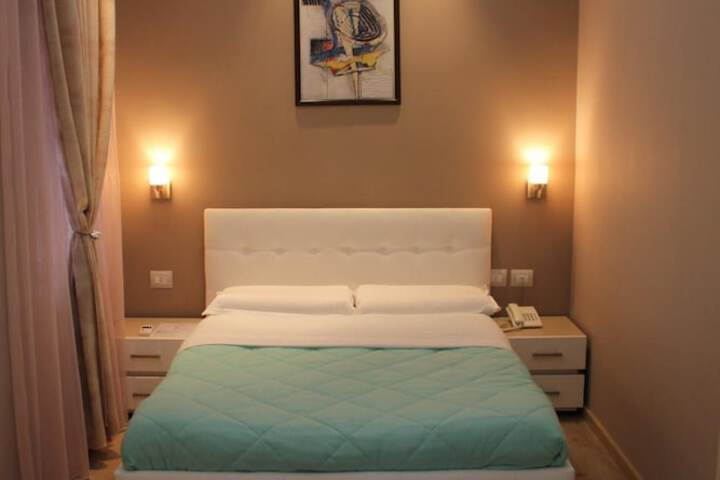 Room 14 of 46