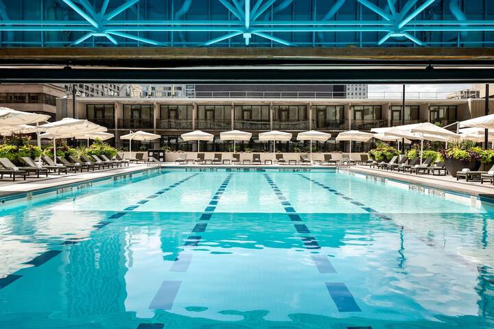 Pool 45 of 120
