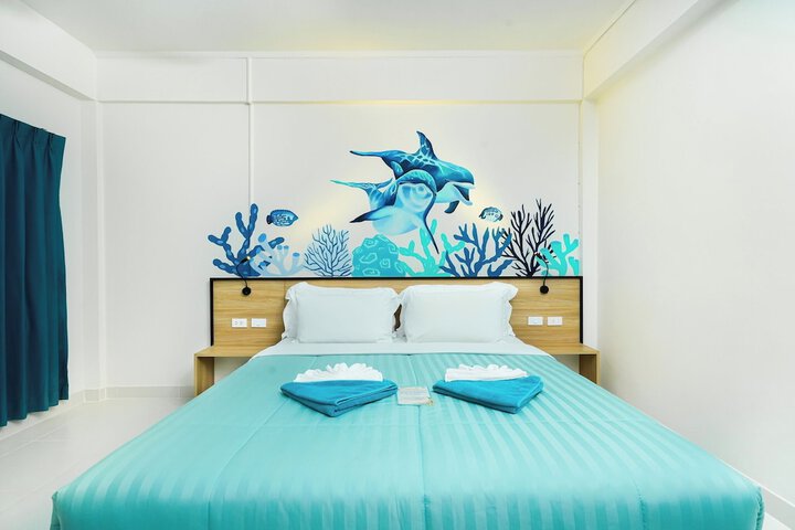 Room 12 of 72