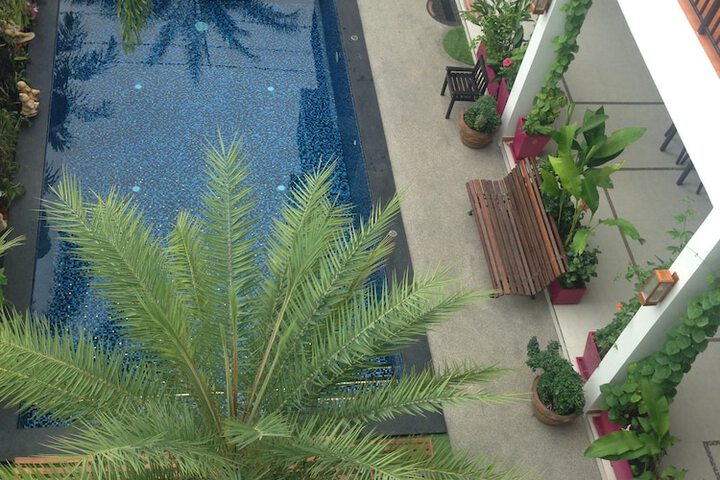 Hotel Pool