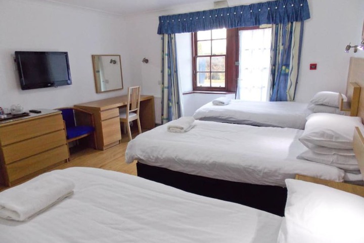 Room 43 of 52