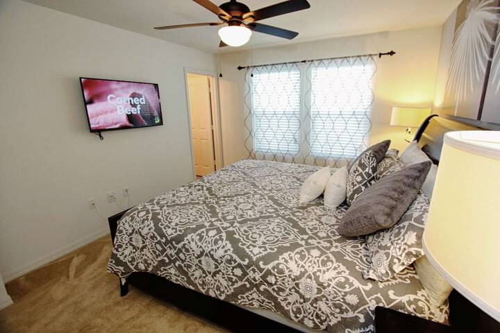 Room 15 of 96