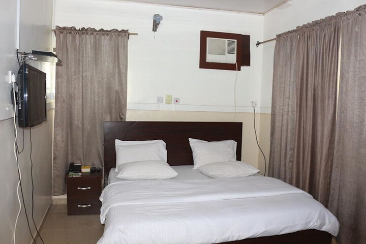 Room 7 of 21