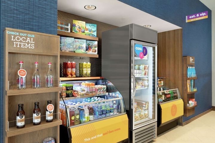 Snack bar