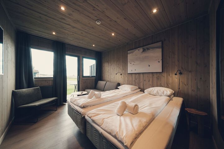 Room 27 of 114