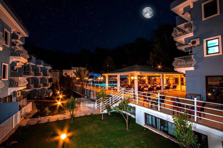 Hotel 60 of 75