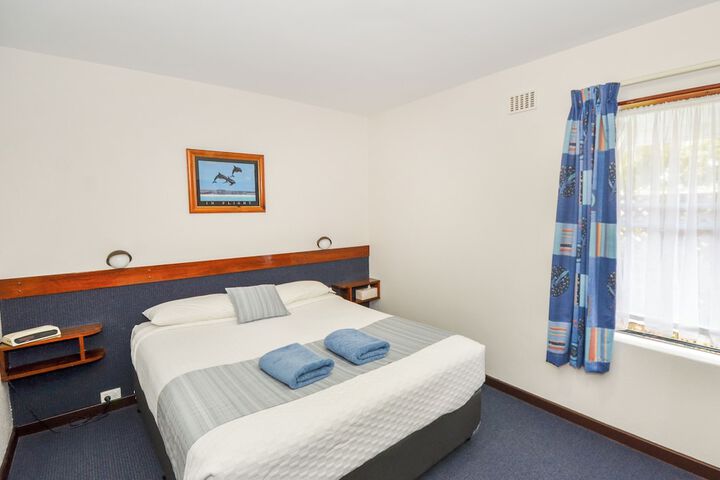 Room 54 of 174