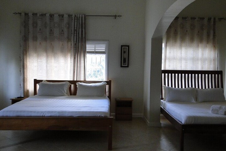 Room 7 of 61