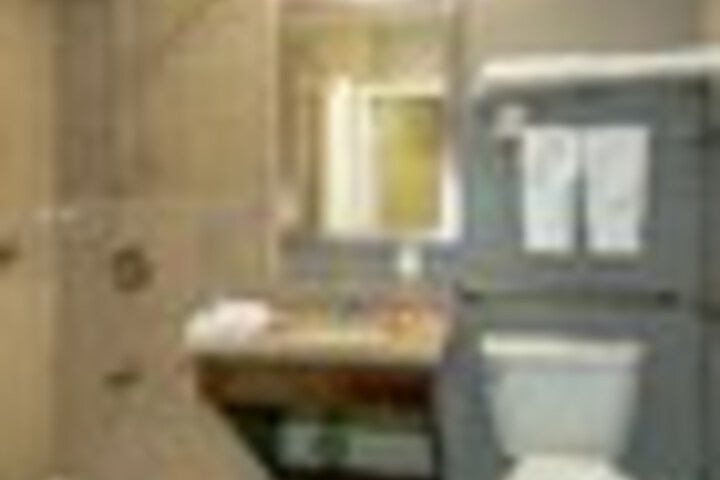 Room 65 of 75
