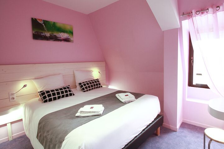 Room 25 of 52