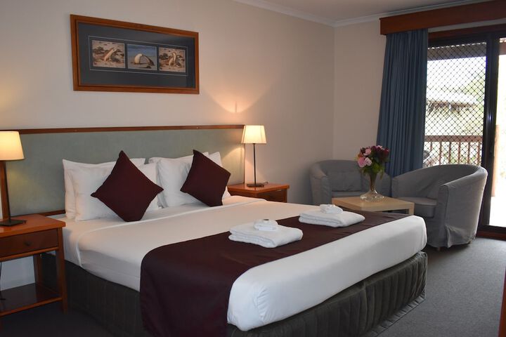 Room 7 of 35