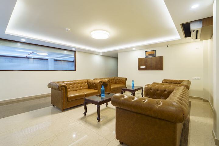 Hotel Interior 11 of 28