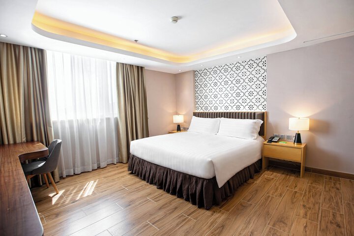 Room 29 of 84
